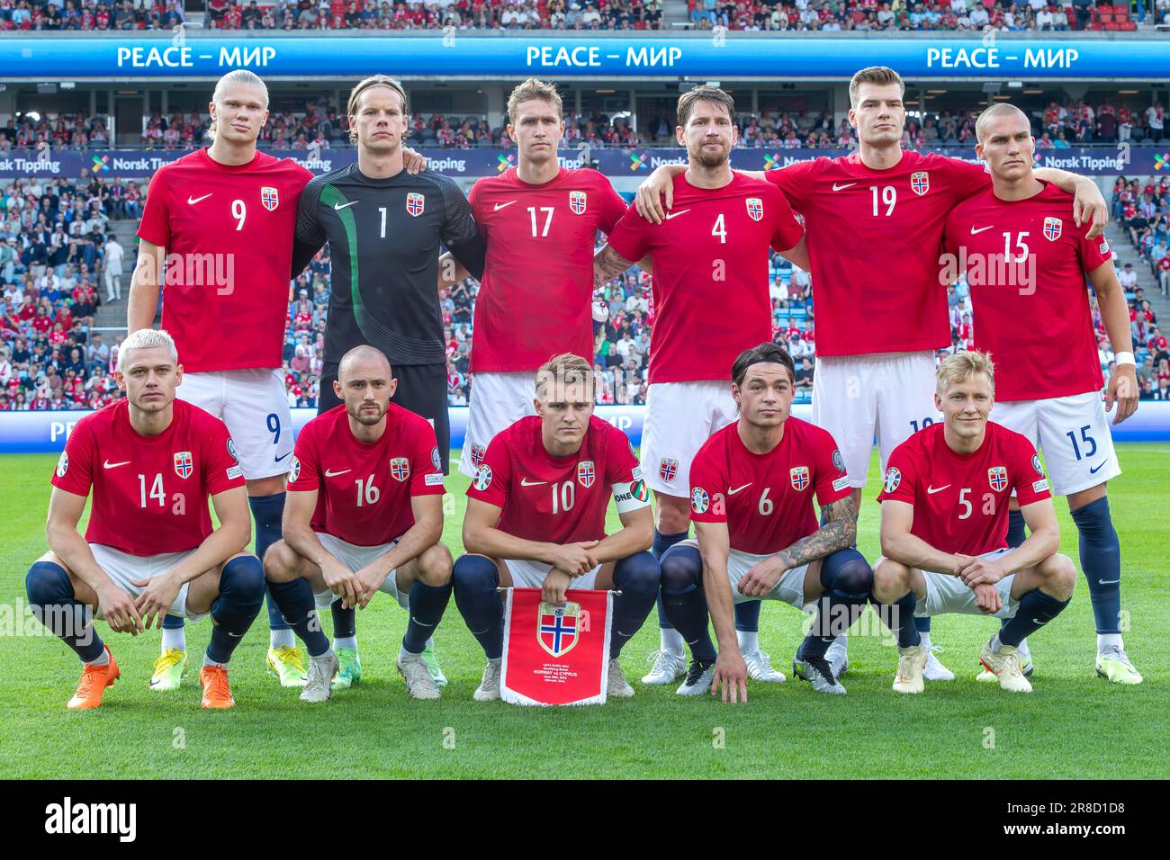 Hommes Rouge Norvège Maillots d'équipe. Nike FR