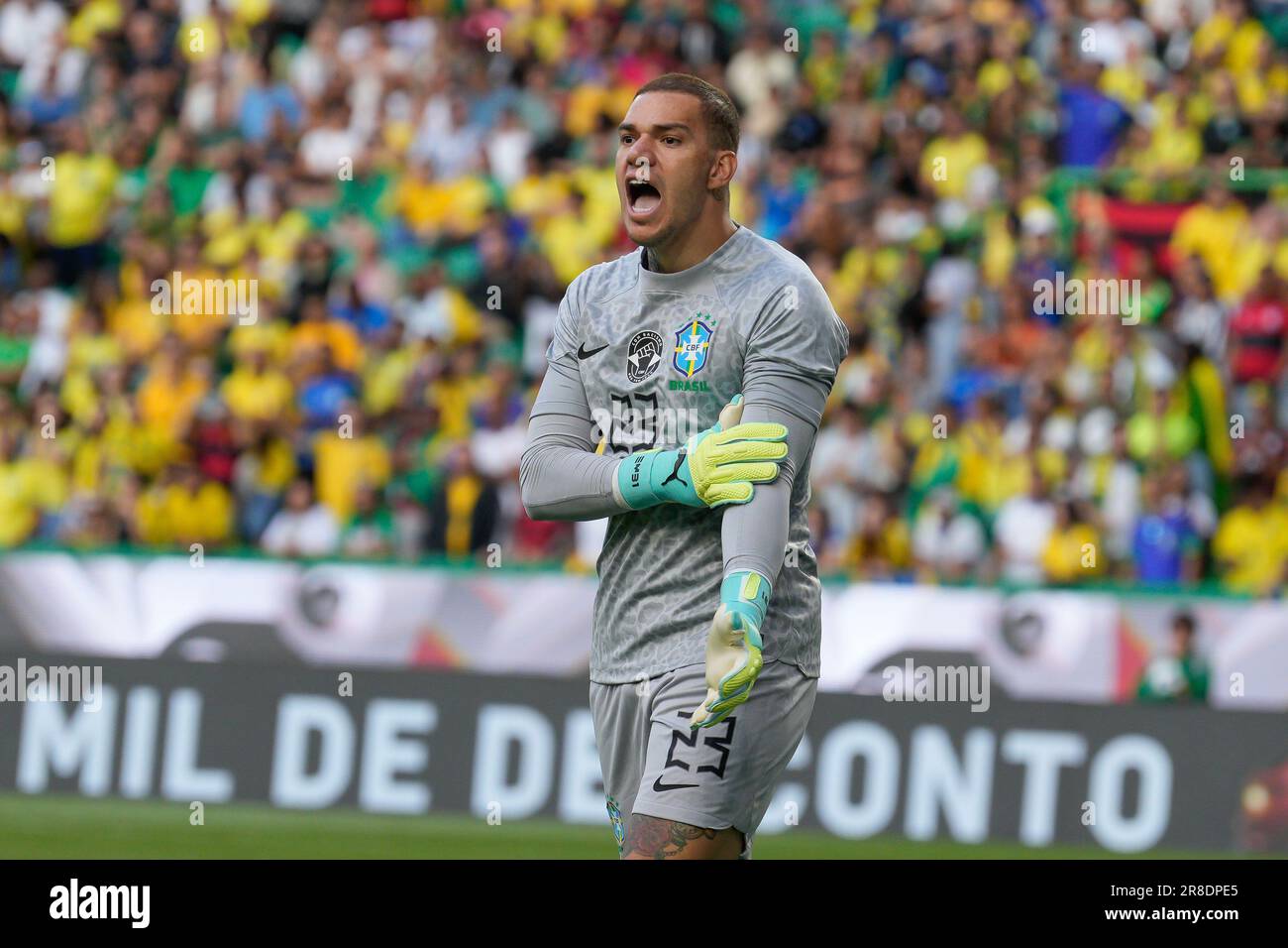 Lisbonne, Portugal. 20th juin 2023. Ederson Santana de Moraes du Brésil lors du match de football amical entre le Brésil et le Sénégal, au stade José Alvalade à Lisbonne, Portugal, mardi, 20 juin 2023. (Photo: Bruno de Carvalho) crédit: Brésil photo Press/Alay Live News Banque D'Images