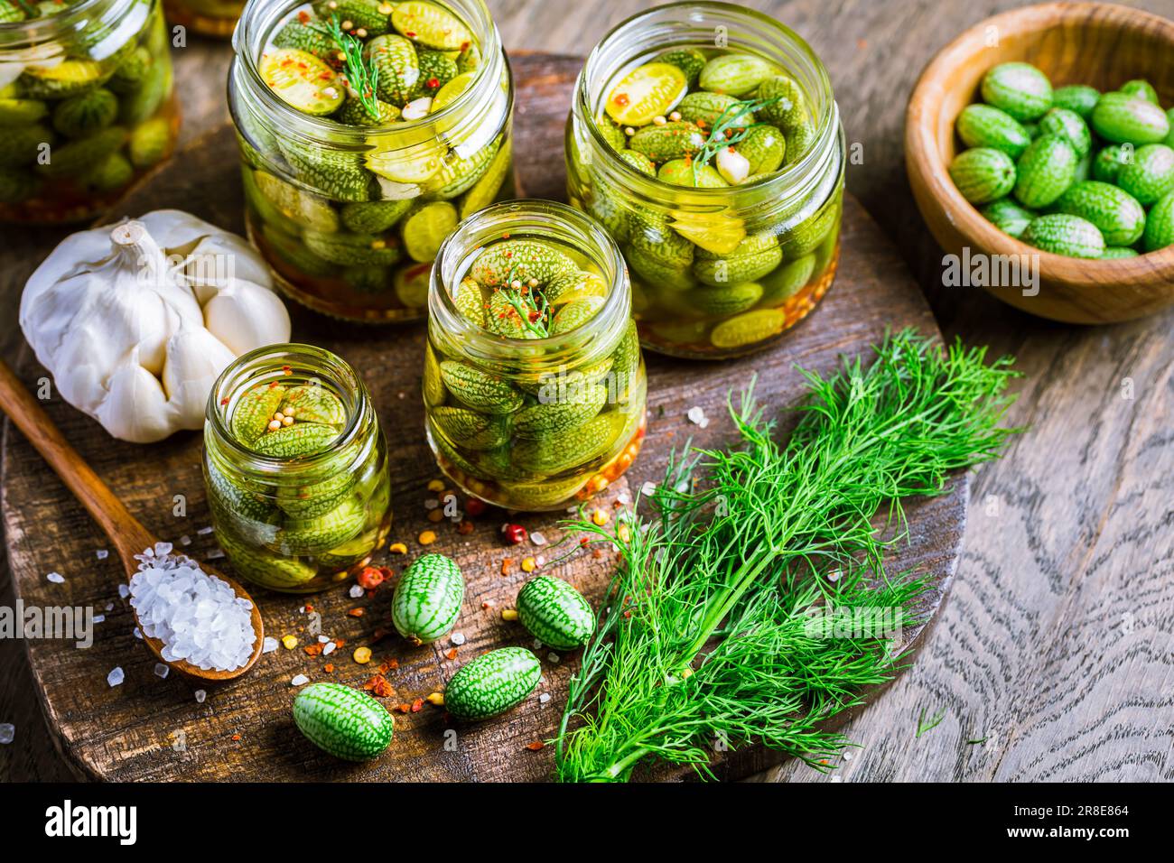 Cornichons crus frais Banque de photographies et d’images à haute