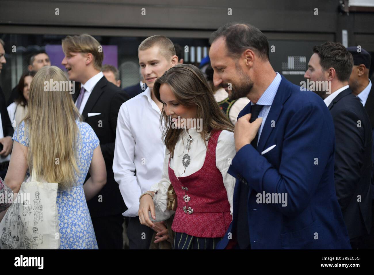 Oslo 20230620.la princesse Ingrid Alexandra est sortie de la salle de ... Oslo 20230620.la princesse Ingrid Alexandra est sortie de la salle de ...