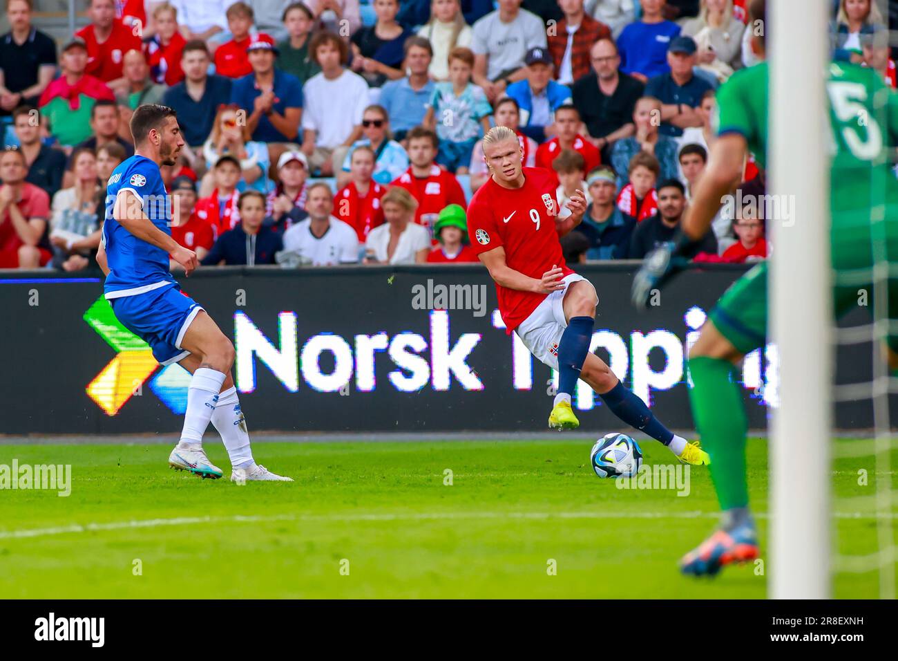 Oslo, Norvège, 20th juin 2023. Erling Braut Haaland, en Norvège, lance un tir dans le qualificatif de l'UEFA Euro 2024 entre la Norvège et Chypre au stade Ullevål d'Oslo Credit: Frode Arnesen/Alay Live News Banque D'Images