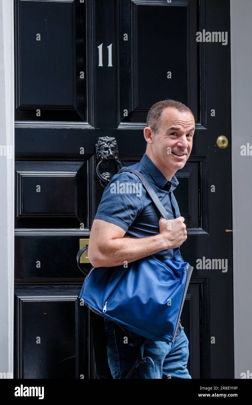 Downing Street, Londres, Royaume-Uni. 21st juin 2023. Expert en économie d'argent, Martin Lewis, arrivant au numéro 11 Downing Street ce matin. Photo par Amanda Rose/Alamy Live News Banque D'Images