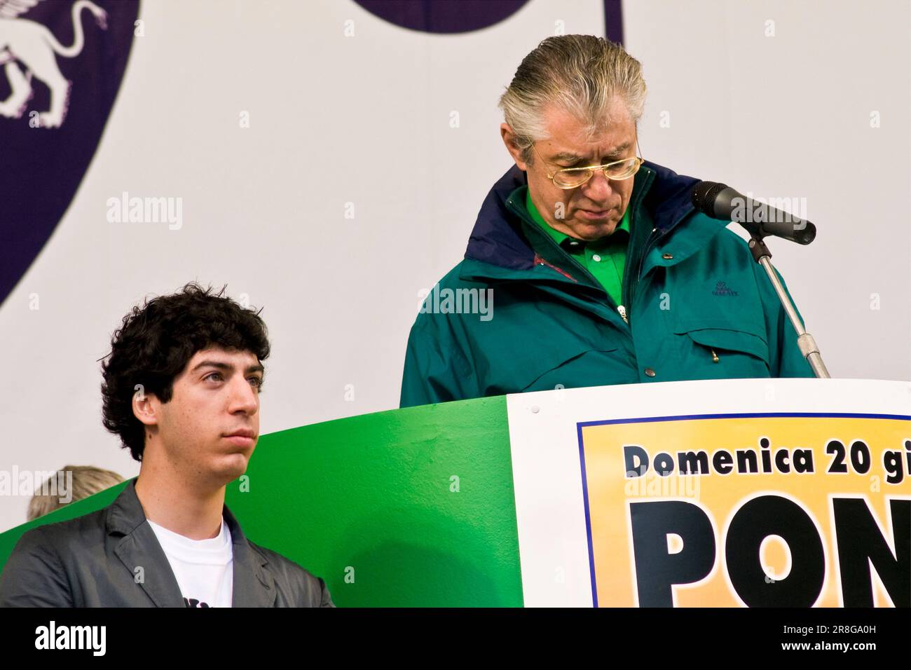 Renzo Bossi avec le Père. Umberto Bossi, la Ligue du Nord, Pontida, province de Bergame, Italie Banque D'Images