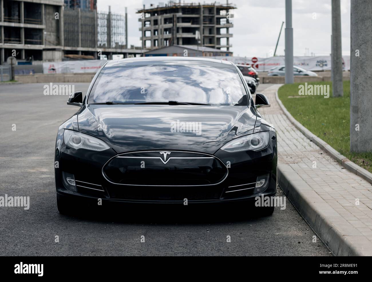 Minsk, Bélarus, juin 2023 - modèle S de Tesla 90D. supercar électrique Banque D'Images