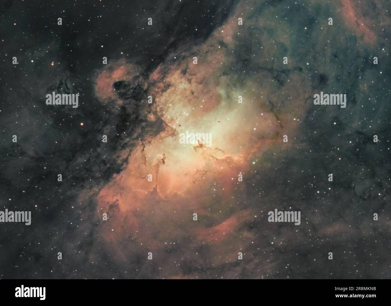 The Eagle Nebula (Messier 16) présentant les piliers de la création dans la constellation des Serens, photographiés du Royaume-Uni Banque D'Images