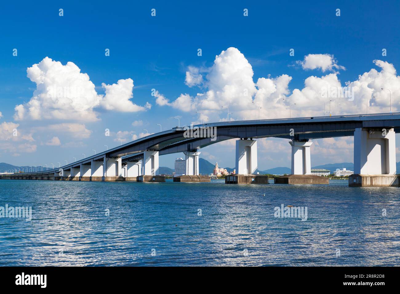 Pont du lac Biwa et lac Biwa Banque D'Images