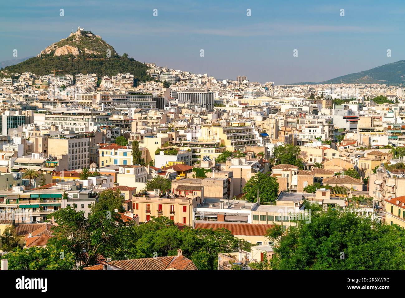 Paysage urbain d'Athènes avec la colline du Lycabette, Grèce Banque D'Images