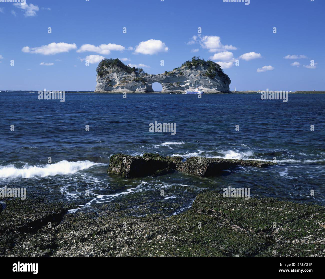 Engetsu Island au début du printemps Banque D'Images