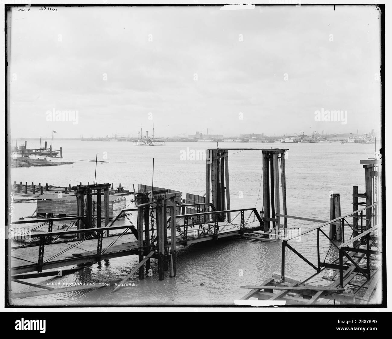 La ville d'Alger, la Nouvelle-Orléans, Louisiane, C1900. Bateaux à vapeur sur le Mississippi. Banque D'Images