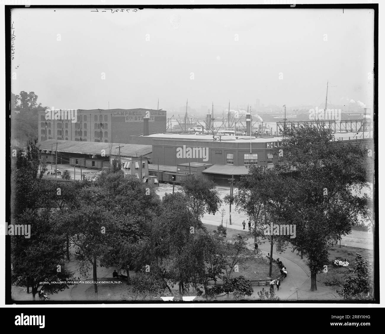 Holland American docks, Hoboken, N.J., entre 1900 et 1915. Banque D'Images