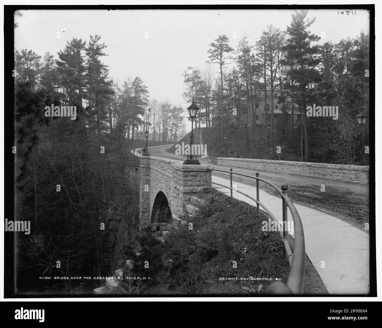 Pont sur la cascadilla, New York, entre 1890 et 1901. Gorge à Itaca, État de New York. Banque D'Images