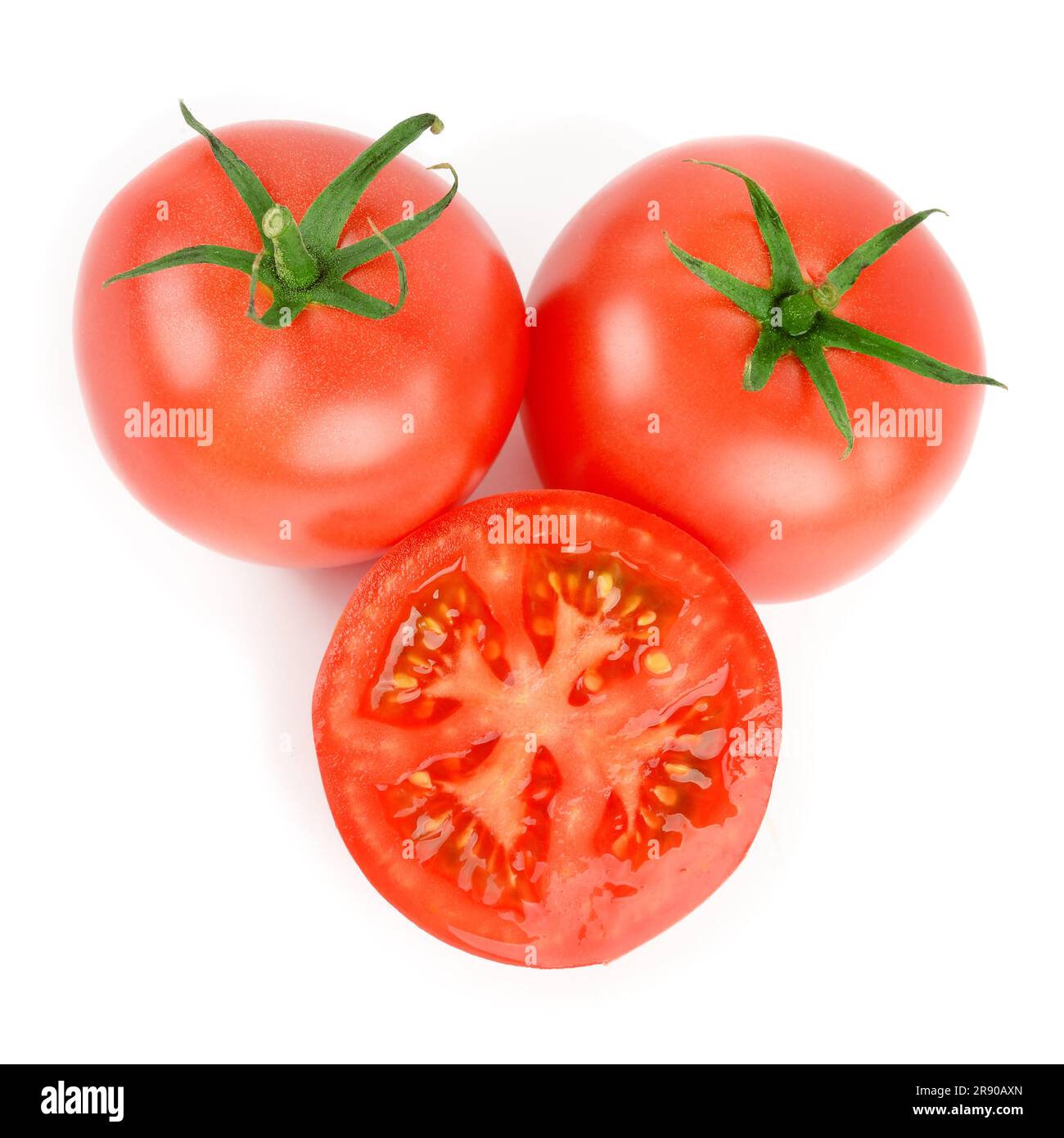 Tomates fraîches appétissantes isolées sur fond blanc. Aliments biologiques sains. Banque D'Images