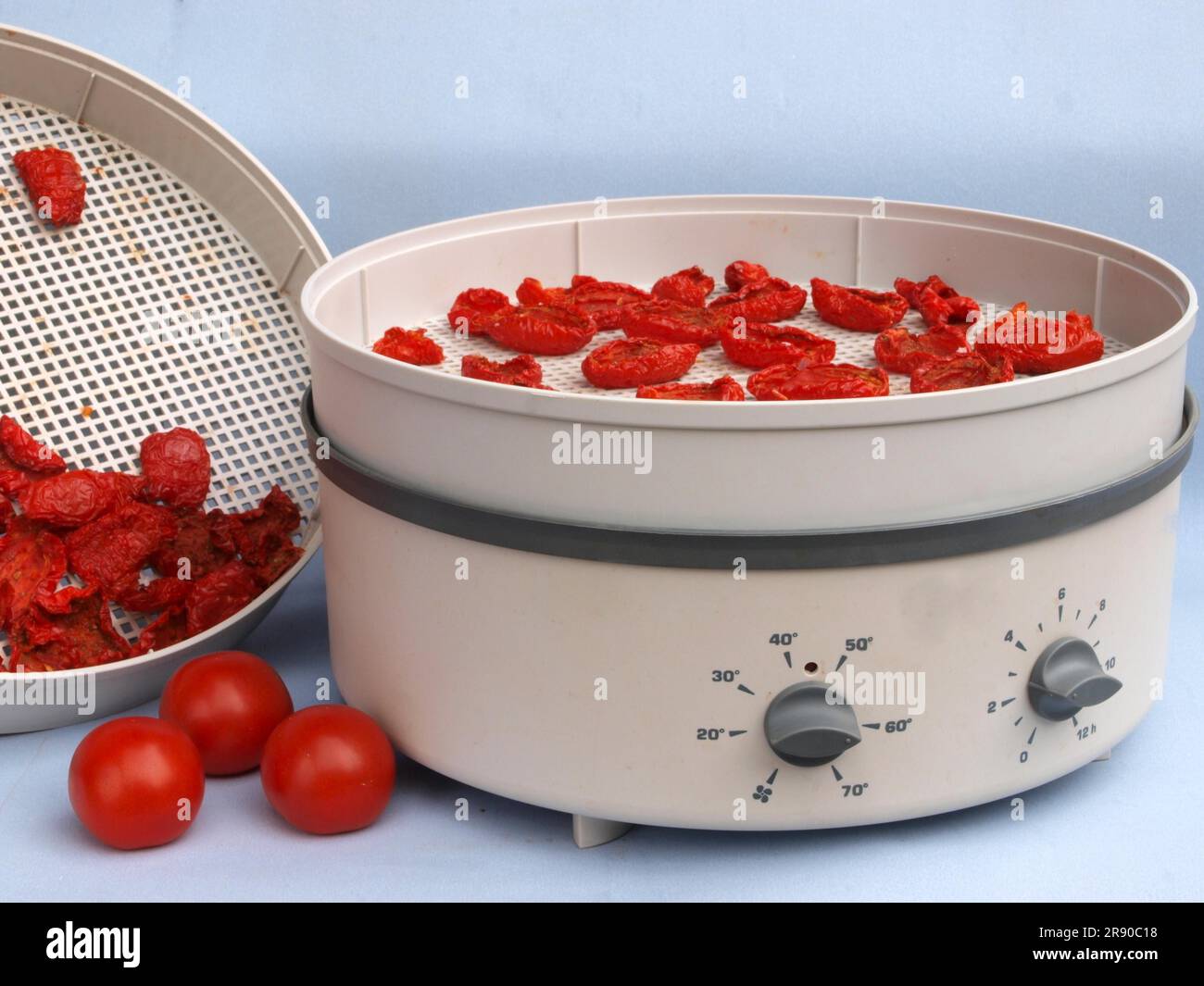 Déshydratant avec tomates Photo Stock - Alamy
