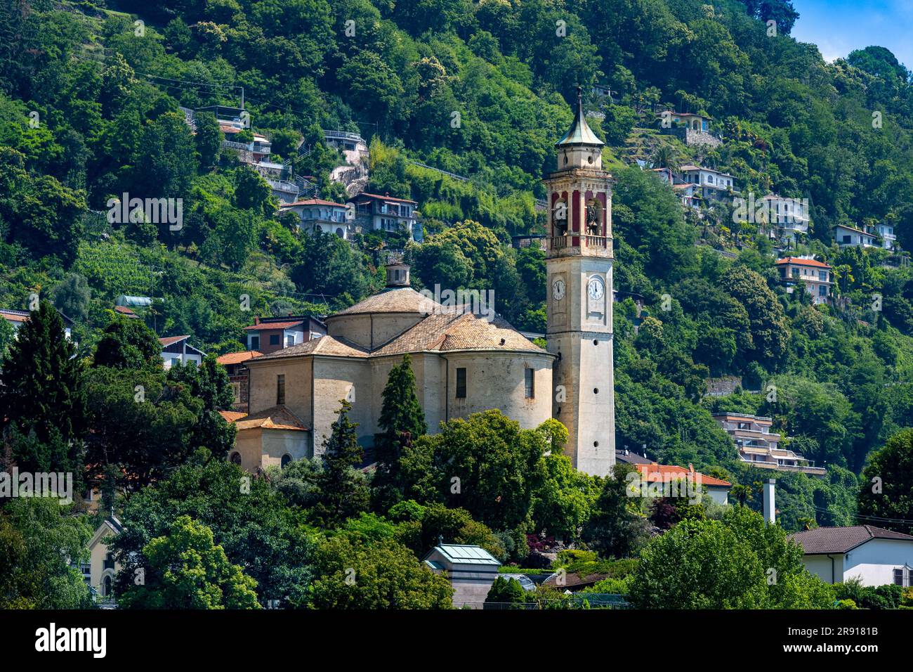 Chiesa Parrocchiale di S. Giorgio, Riviera de Cannero, Lac majeur, province de Verbano-Cusio-Ossola, région Piémont, Italie, Europe Banque D'Images