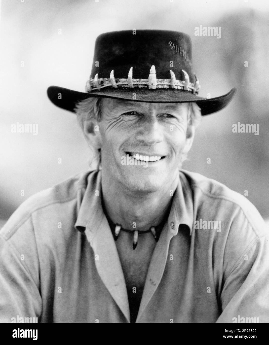 Paul Hogan, sur le tournage du film, 'Crocodile Dundee II', Peter Carrette pour Paramount Pictures, 1988 Banque D'Images