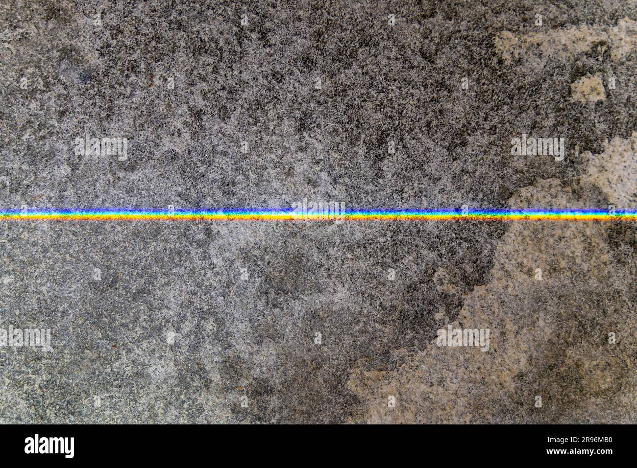 La lumière sur la pierre de granit Prisma Banque D'Images