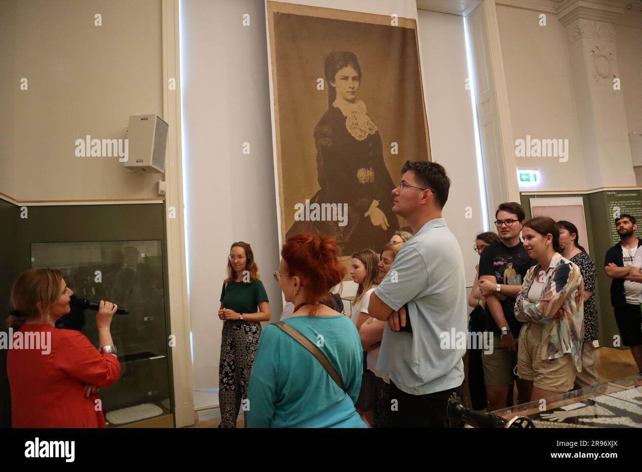 24 juin 2023. Budapest, Hongrie nuit des Musées Maison des traditions, exposition de magie de la dentelle de Sisi, Musée des Beaux-Arts jazz, danse, expositions. Crédit Ilona Barna BIPHOTONEWS, Alamy Live News Banque D'Images