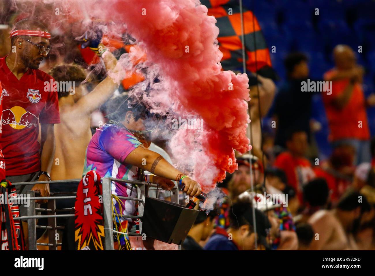 Harrison, États-Unis d'Amérique. 24th juin 2023. Les fans des Red Bulls de New York pendant le match contre Atlanta Unis par la Major League Soccer à la Red Bull Arena sur 24 juin 2023 à Harrison, New Jersey. Credit: Brésil photo Press/Alamy Live News Banque D'Images