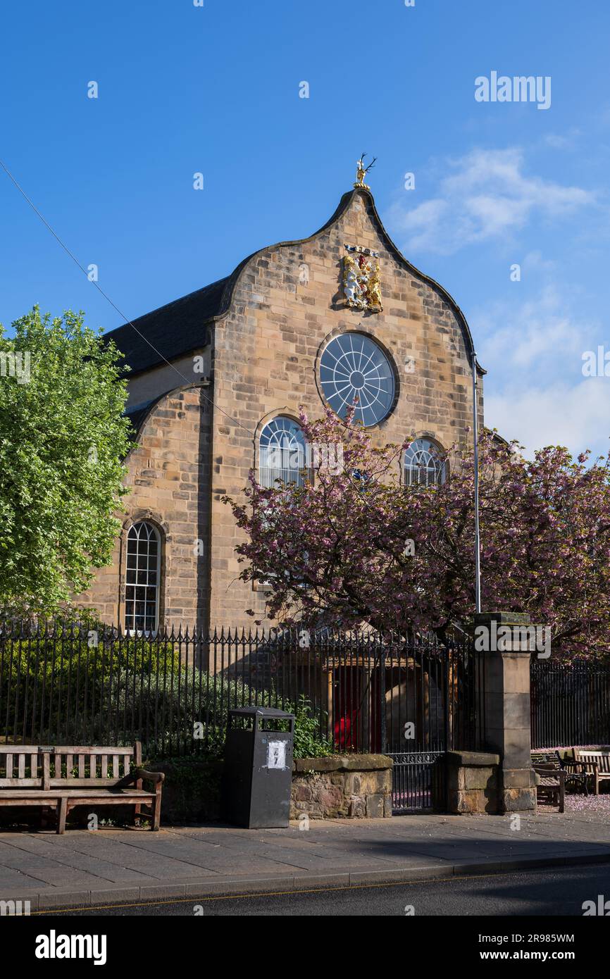 Canongate Kirk dans la ville d'Édimbourg, en Écosse, église paroissiale historique sur le Royal Mile dans la vieille ville. Banque D'Images