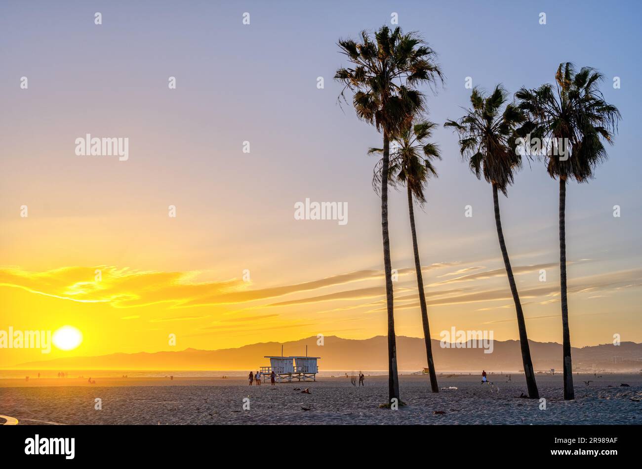 La célèbre Venice Beach à Los Angeles juste avant le coucher du soleil Banque D'Images