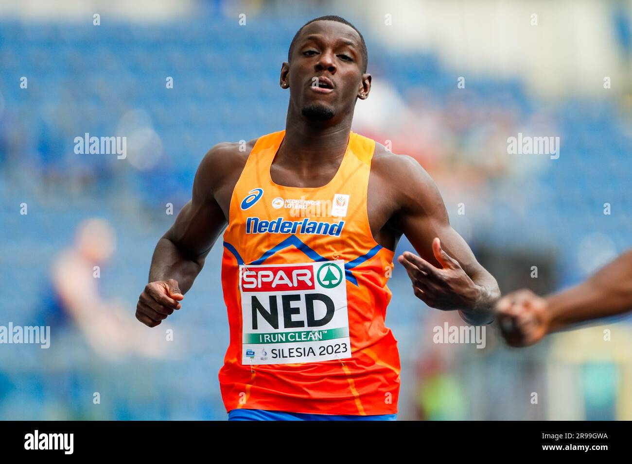 Silésie, Pologne. 25th juin 2023. SILESIA, POLOGNE - JUIN 25 : le Burnett de Taymir des pays-Bas participe le 200m au 5 e jour des Jeux européens au stade de Silésie sur 25 juin 2023 à Silesia, Pologne. (Photo par Nikola Krstic/BSR Agency) crédit: BSR Agency/Alay Live News Banque D'Images
