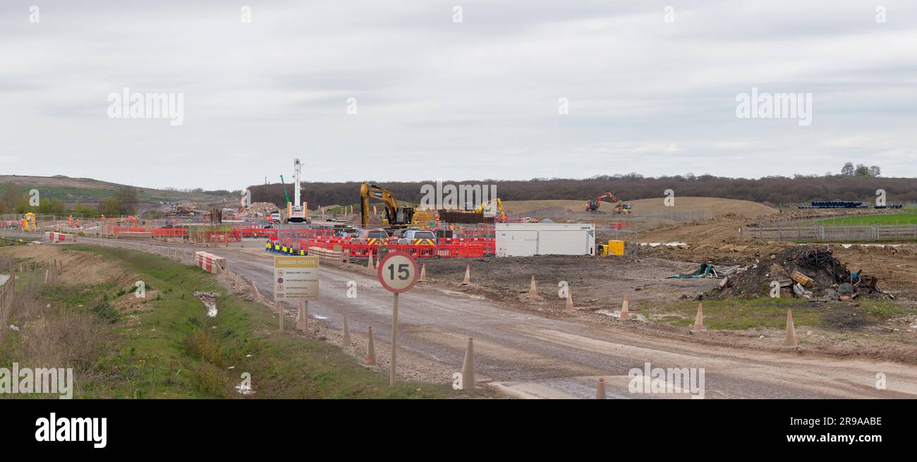 26/04/2023 site d'enfouissement de Calvert, Buckinghamshire travaux de construction de la ligne de chemin de fer HS2 en cours Banque D'Images