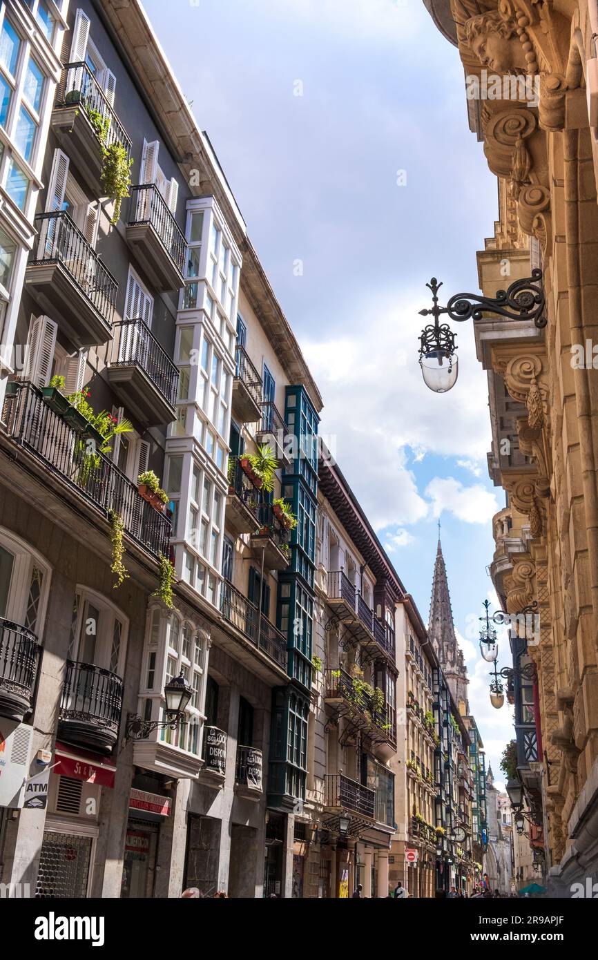 Casco Viejo ou vieille ville architecture et appartements, Bilbao, basque, Espagne Banque D'Images