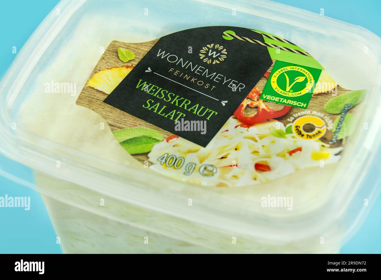 Wonnemeyer Feinkost Weisskraut Salat im Becher gros plan Banque D'Images