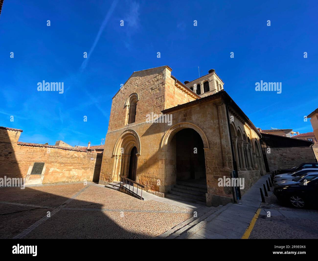 Ségovie, Espagne - 18 février 2022: Cueva de Santo Domingo de Guzman est une petite église à Ségovie, Espagne. Banque D'Images