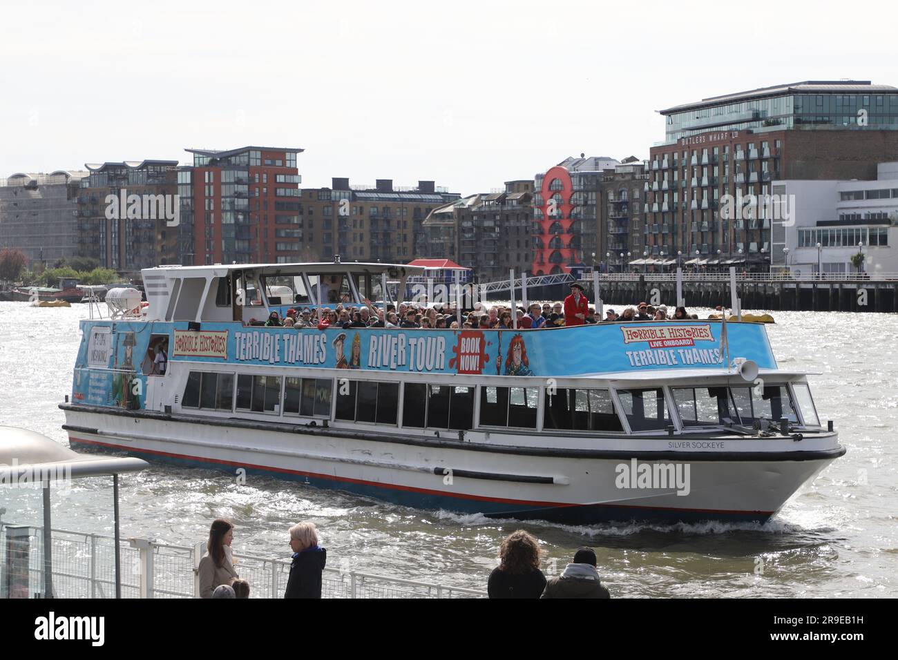 Histoires horribles terrible Thames River Cruise on River Thames Londres 2022 avril Banque D'Images