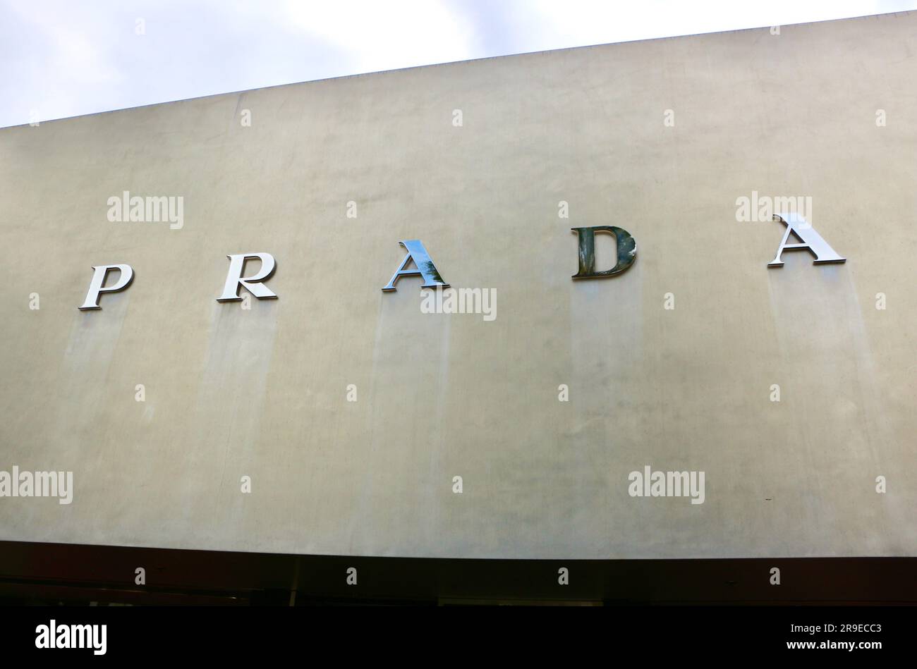 Maison de mode de luxe italienne Prada boutique signe Los Angeles Californie États-Unis Banque D'Images