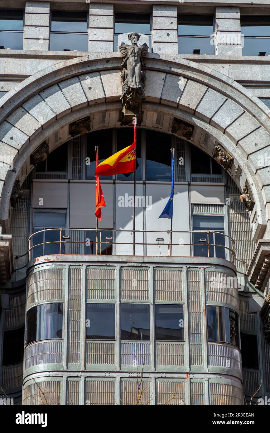 Madrid, Espagne - 19 FÉVRIER 2022 : façade et entrée de l'Alcala Sala 31, un espace d'art municipal pour les arts contemporains Banque D'Images