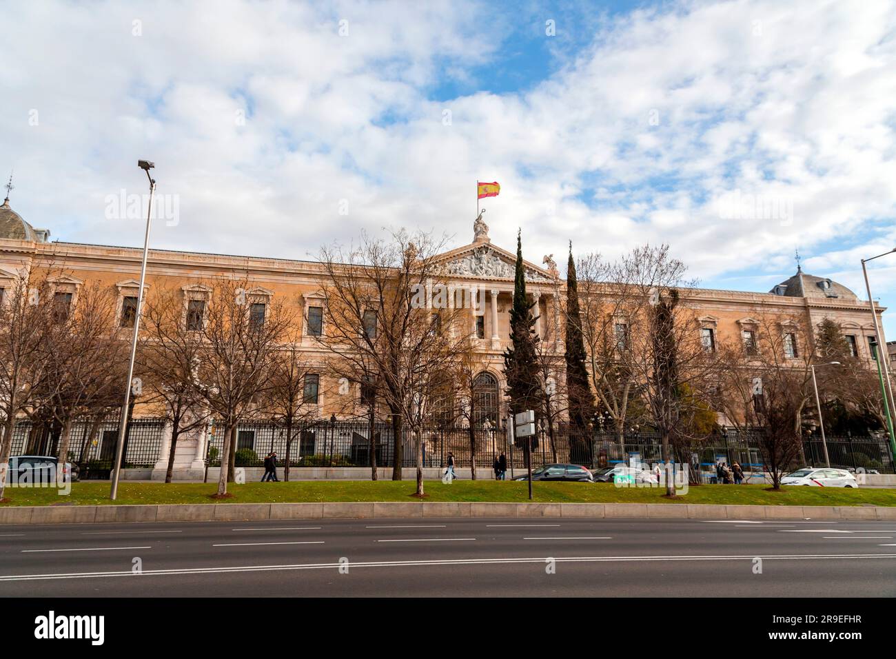 Madrid, Espagne - 19 FÉVRIER 2022 : le Musée archéologique national est situé sur la Calle de Serrano à côté de la Plaza de Colon, partageant son bâtiment avec t Banque D'Images