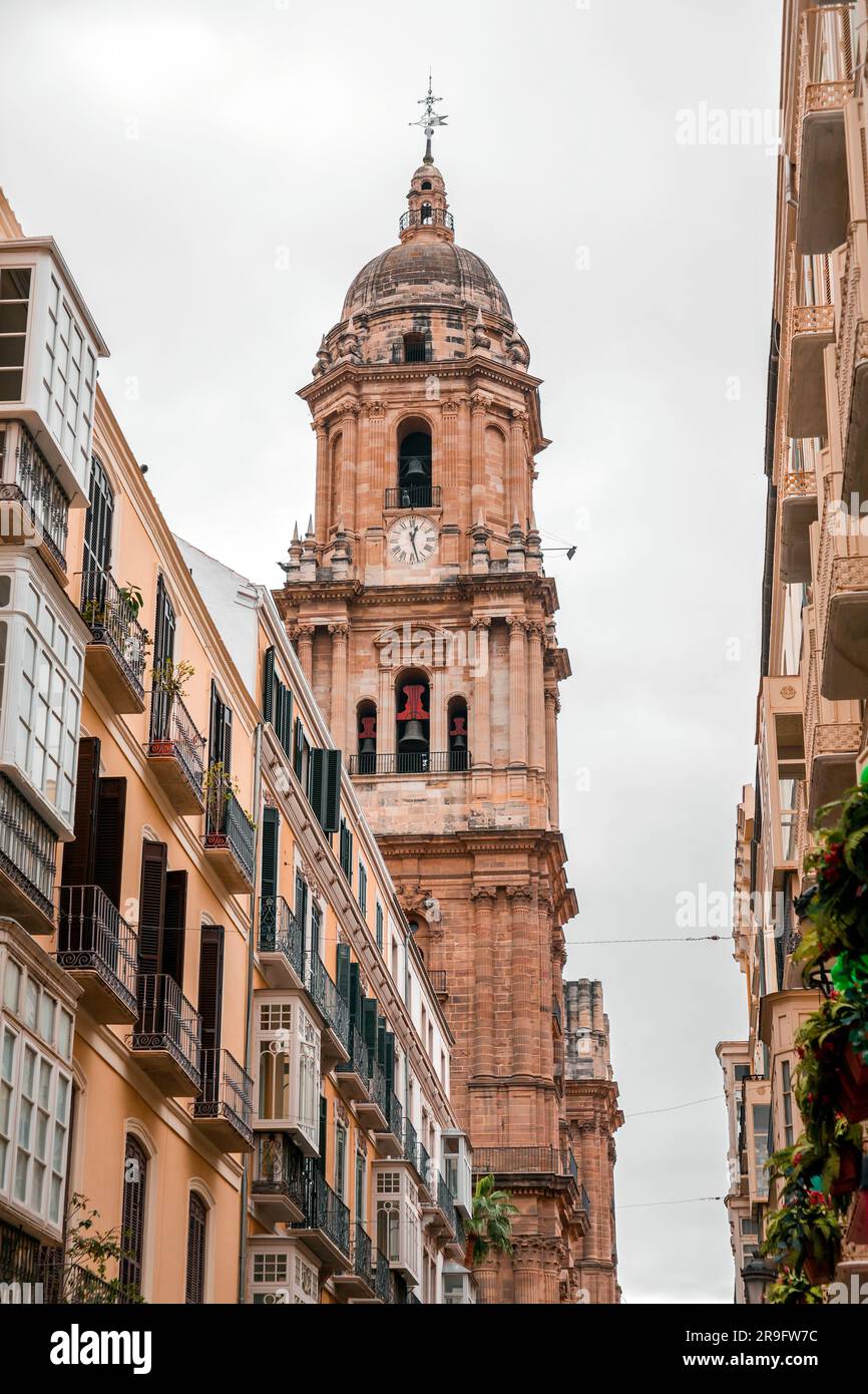 La cathédrale de Malaga est une église catholique romaine à Malaga, Andalousie, sud de l'Espagne. Architecture de style Renaissance avec détails baroques. Banque D'Images La cathédrale de Malaga est une église catholique romaine à Malaga, Andalousie, sud de l'Espagne. Architecture de style Renaissance avec détails baroques. Banque D'Images