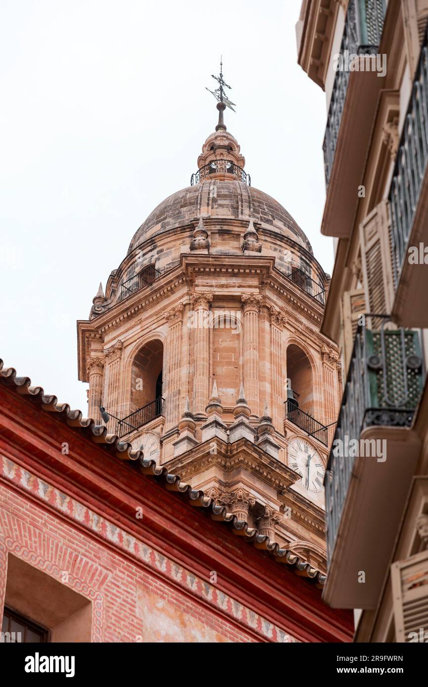 La cathédrale de Malaga est une église catholique romaine à Malaga, Andalousie, sud de l'Espagne. Architecture de style Renaissance avec détails baroques. Banque D'Images La cathédrale de Malaga est une église catholique romaine à Malaga, Andalousie, sud de l'Espagne. Architecture de style Renaissance avec détails baroques. Banque D'Images