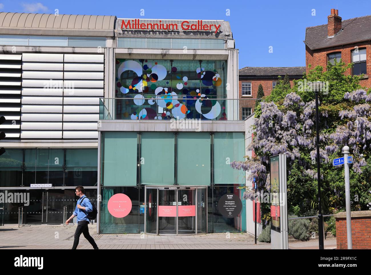 Les Millennium Galleries, galeries d'art et musées dans le centre de Sheffield, South Yorkshire, Royaume-Uni Banque D'Images