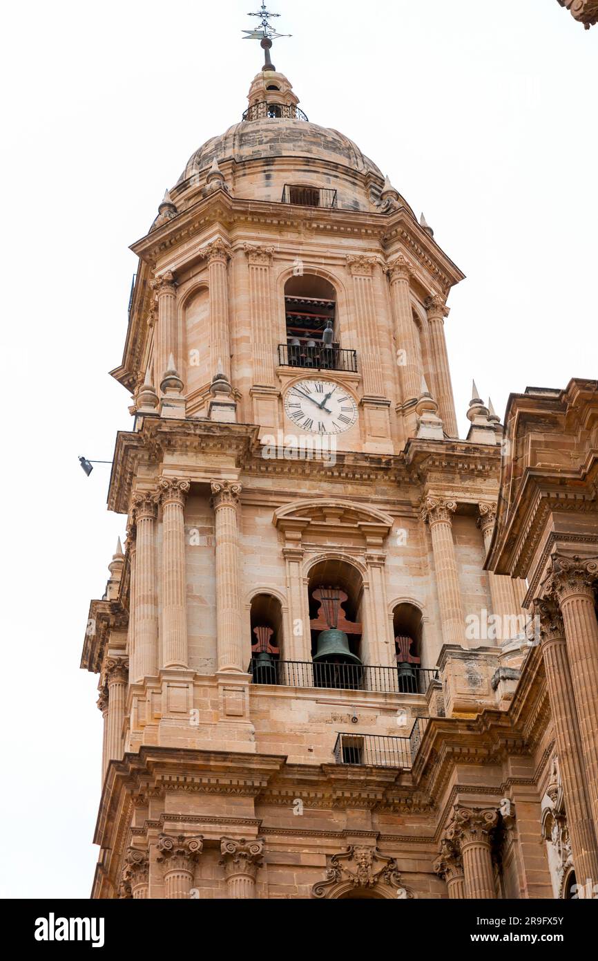 La cathédrale de Malaga est une église catholique romaine à Malaga, Andalousie, sud de l'Espagne. Architecture de style Renaissance avec détails baroques. Banque D'Images La cathédrale de Malaga est une église catholique romaine à Malaga, Andalousie, sud de l'Espagne. Architecture de style Renaissance avec détails baroques. Banque D'Images
