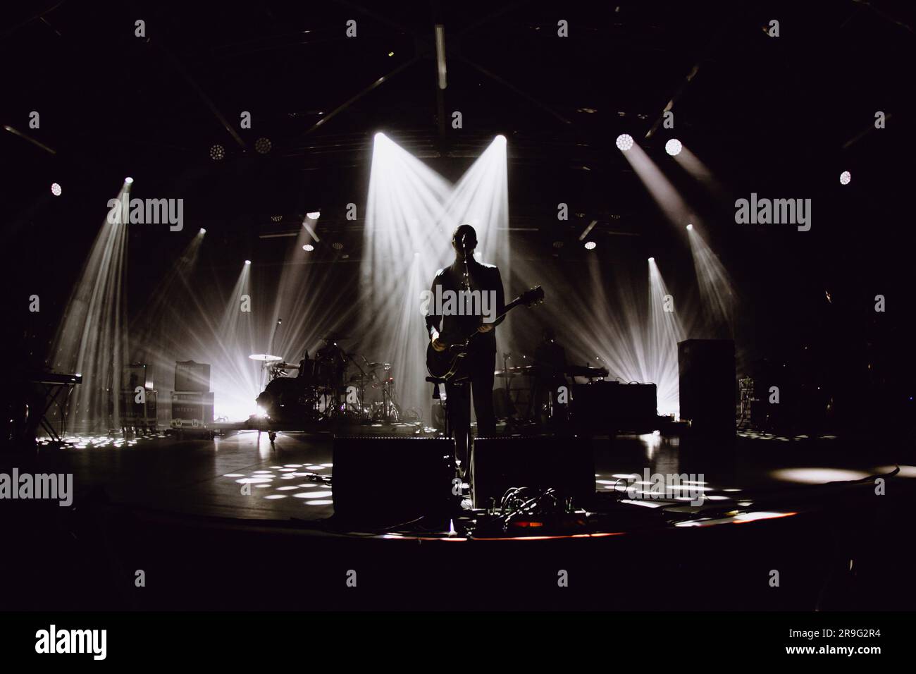 Le groupe de rock indépendant américain Interpol, se produit en direct à Turin, 2023-06-26 Banque D'Images Le groupe de rock indépendant américain Interpol, se produit en direct à Turin, 2023-06-26 Banque D'Images