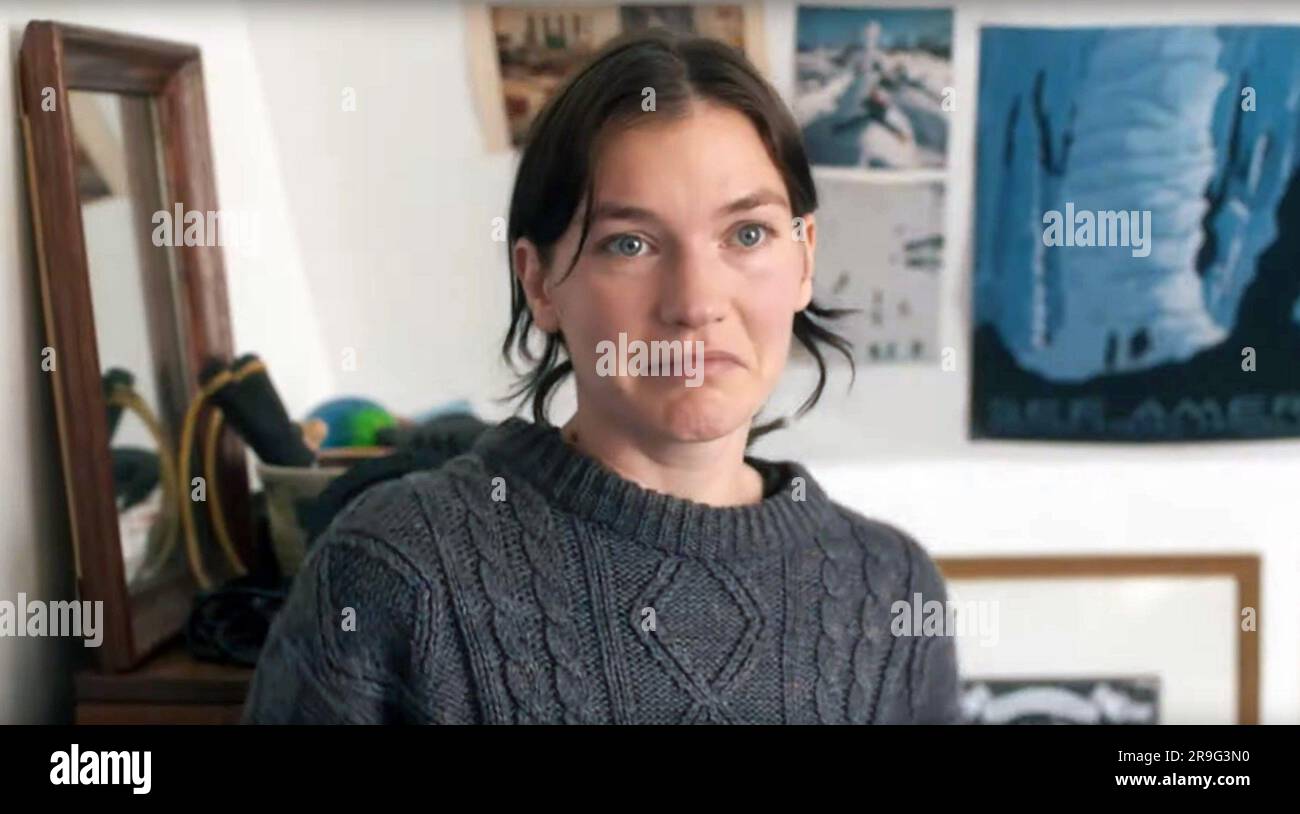 LES ADULTES, Hannah Gross, 2023. © Universal Pictures /Courtesy Everett Collection Banque D'Images