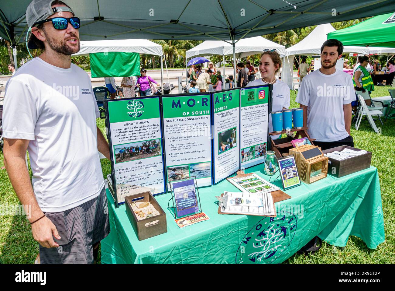 Miami Beach Florida,Altos del Mar Park,événement festival Turtle Fest,familial,exposant Moraes environnement marin informations sur la conservation Banque D'Images