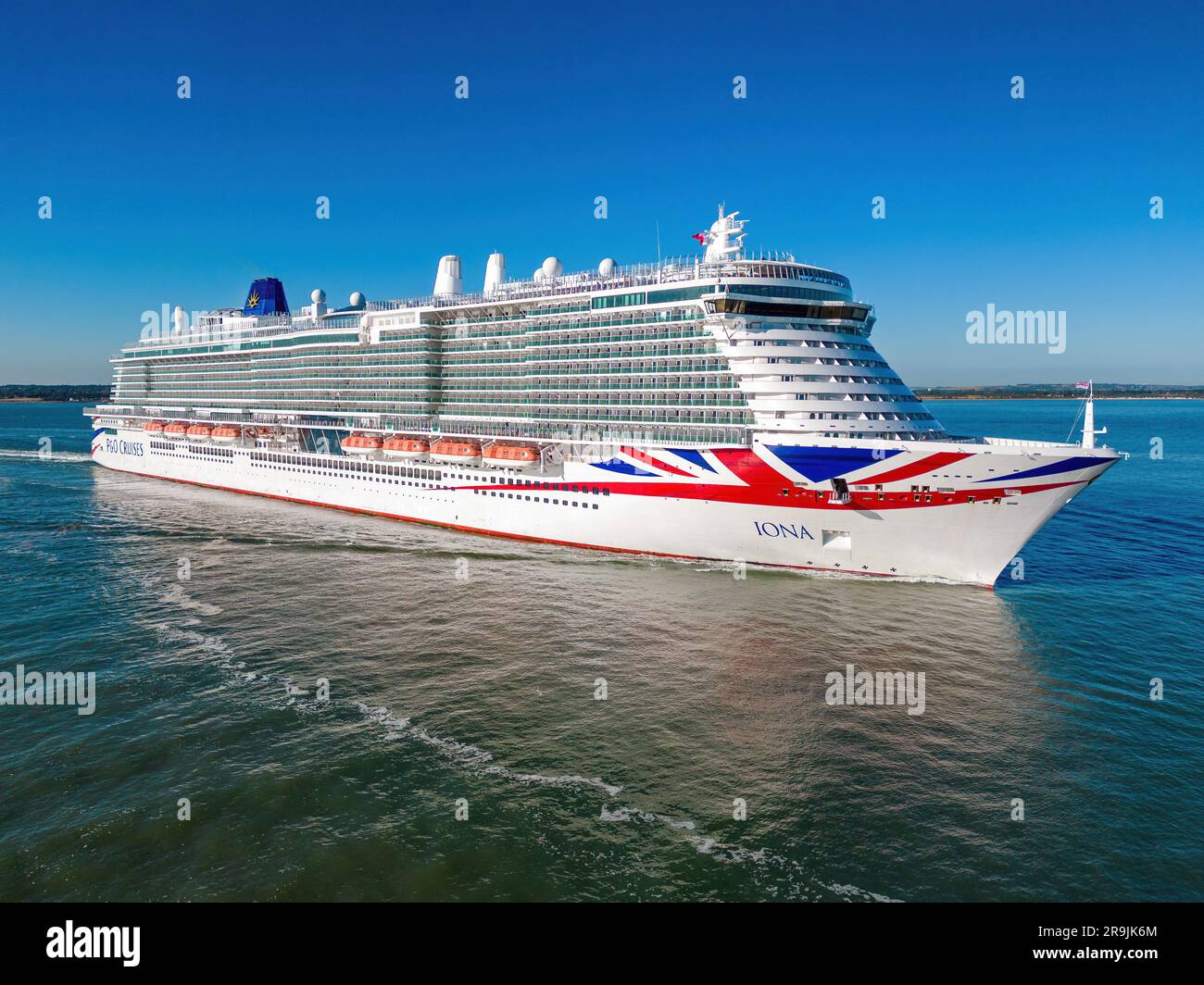 Iona est un bateau de croisière de classe Excel alimenté par du GNL exploité par P&O Cruises, qui fait partie de Carnival Corporation. Banque D'Images