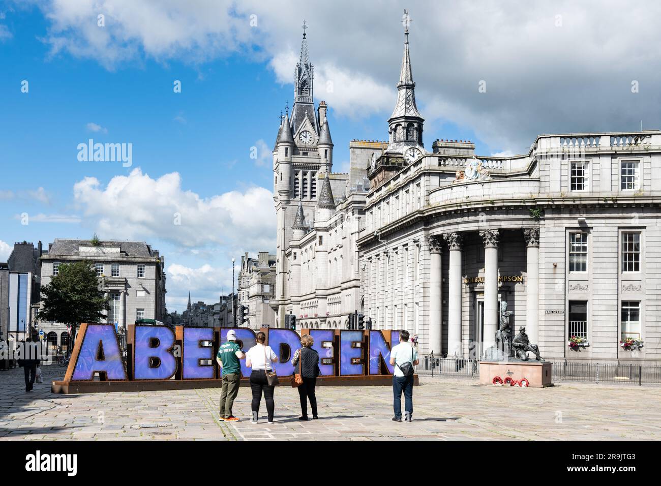 Panneau touristique Aberdeen, Castlegate avec Union Street derrière, Aberdeen, Écosse, Royaume-Uni Banque D'Images