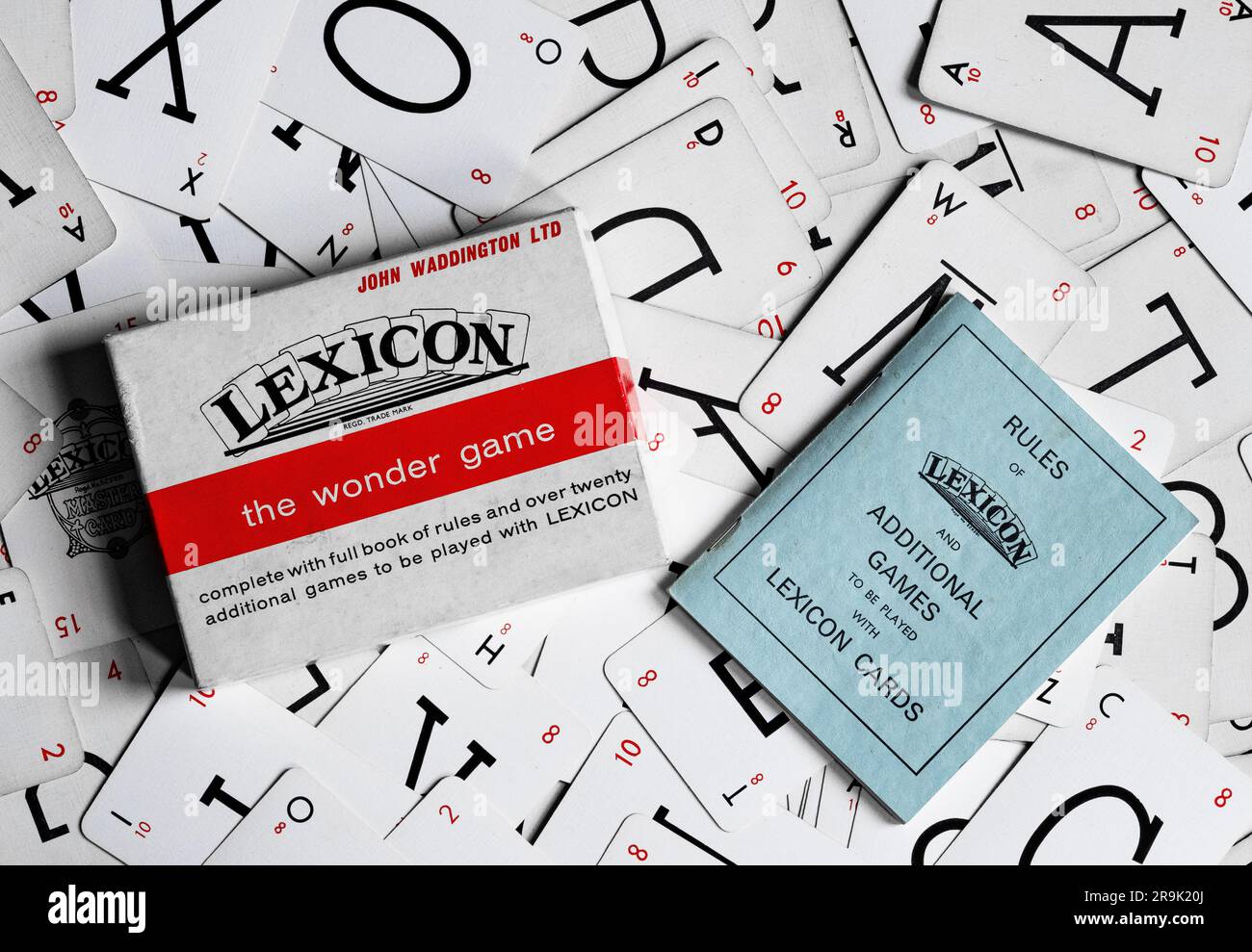 Cartes du jeu de cartes Lexicon, inventé en 1932 par David Whitelaw et publié par Waddington