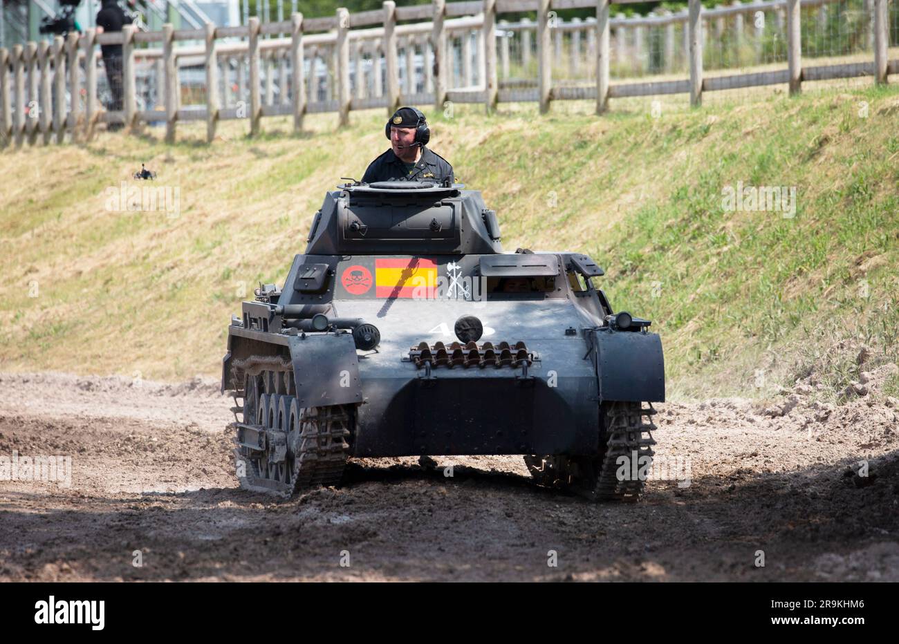 Ce Panzer i Ausf.A est une reproduction authentique à grande échelle du char léger produit par l'Allemagne dans les années 1930 Couleurs espagnoles de la guerre civile. Banque D'Images