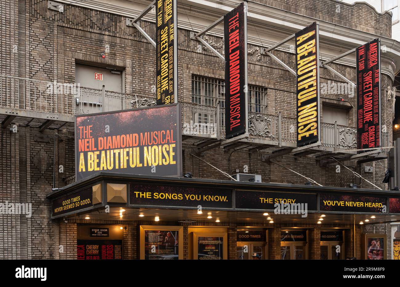 La comédie musicale Neil Diamond A Beautiful Noise au théâtre Broadhurst à Broadway à Manhattan, New York Banque D'Images