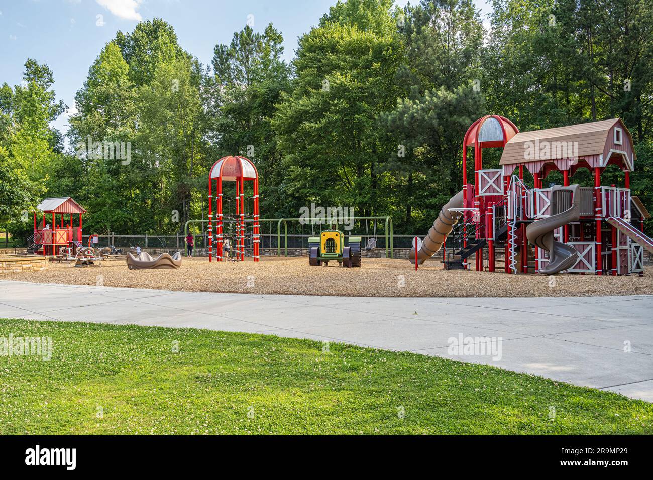 Équipement de jeu sur le thème de la ferme dans la zone pour enfants de McDaniel Farm Park à Duluth, en Géorgie. (ÉTATS-UNIS) Banque D'Images