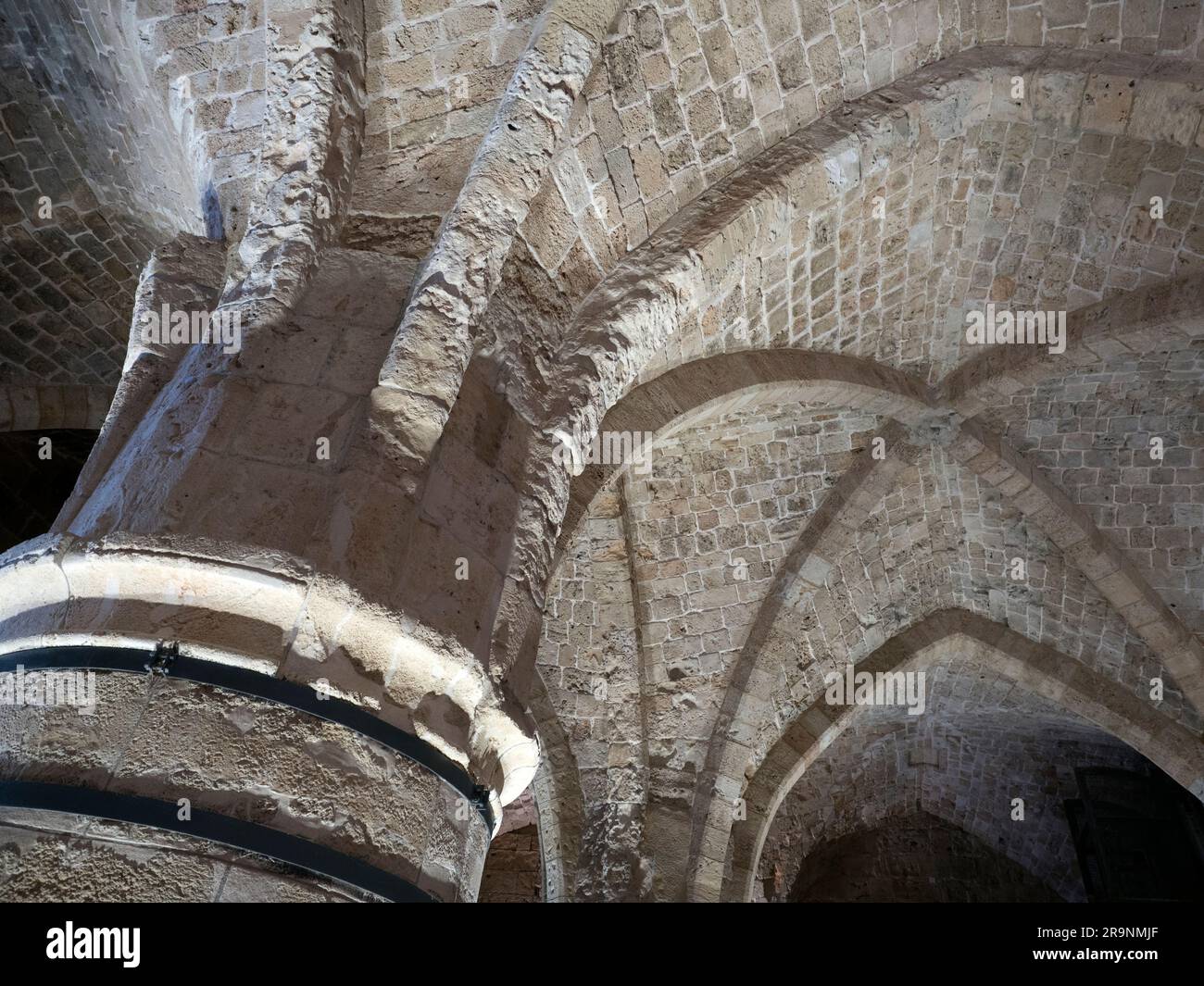 Située sur la côte méditerranéenne du nord d'Israël, la ville d'Acre (Akko) a une histoire turbulente datant de l'âge de bronze, plus de 5000 ans Banque D'Images