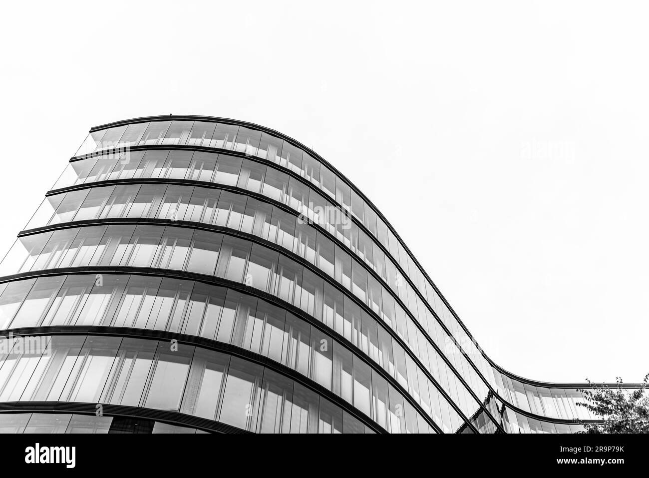Bâtiment moderne à Vienne, concept design, architecture contemporaine, look noir et blanc Banque D'Images