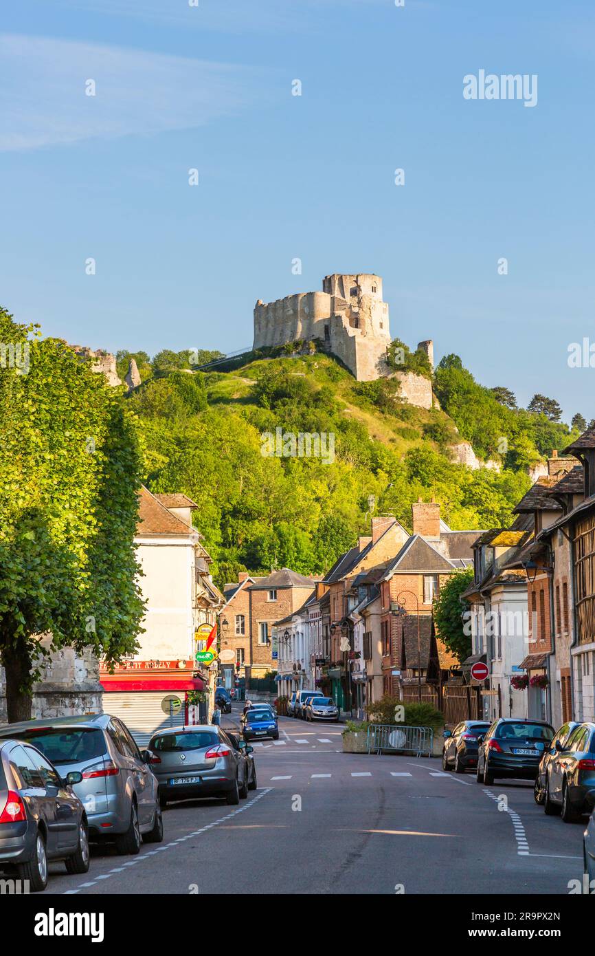 Ruines du château médiéval perché Château Gaillard construit par le roi Richard I et surplombant les Andelys, jolie ville d'Eure, Normandie, Nord de la France Banque D'Images