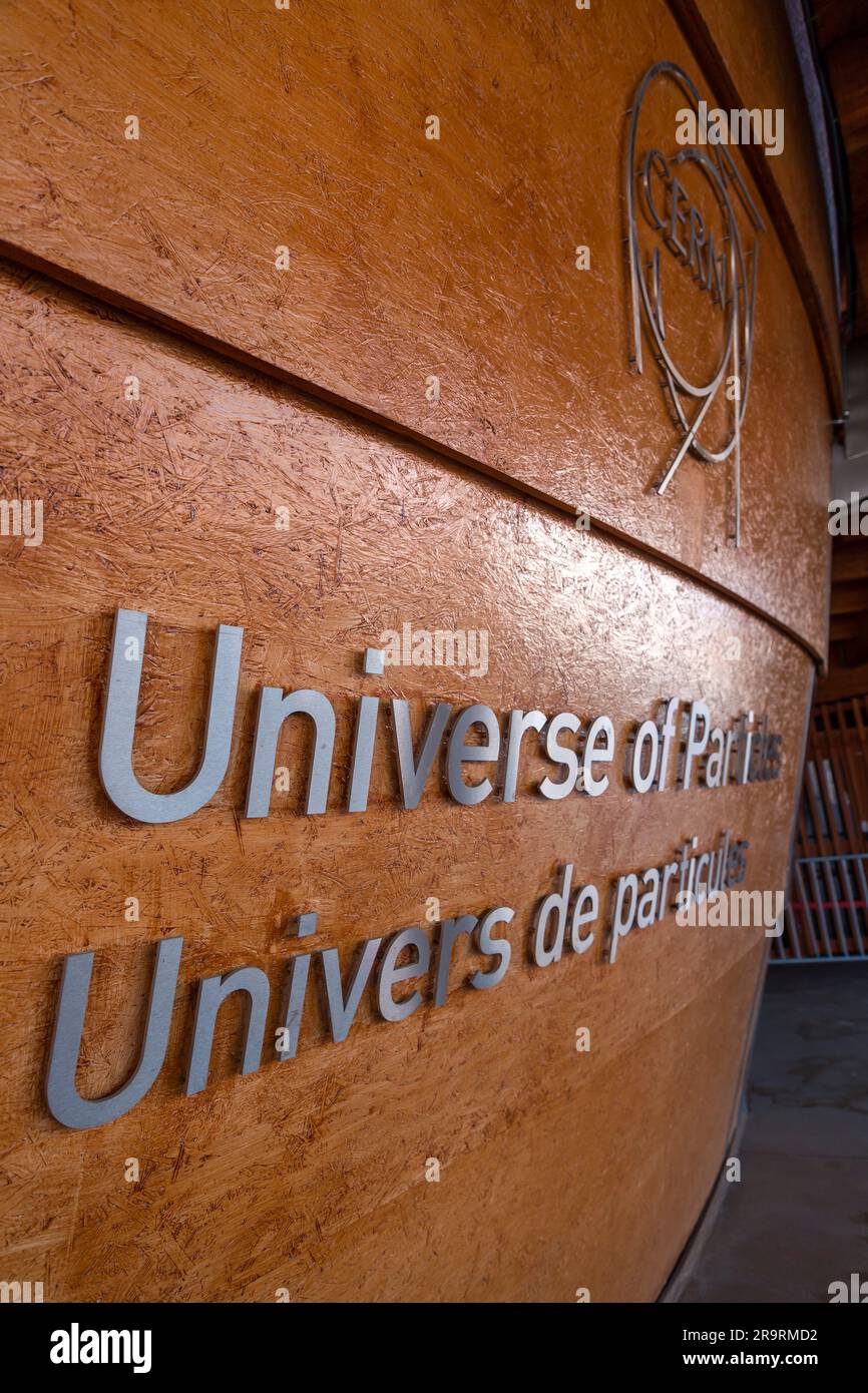 Genève, Suisse - 25 mars 2022 : l'Organisation européenne pour la recherche nucléaire est une organisation européenne de recherche qui opère la plus grande partie Banque D'Images
